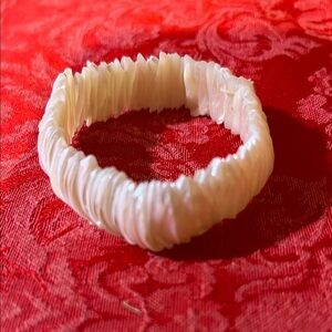 Elegant White Shell Bracelet